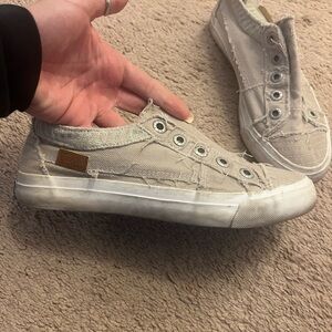 Blowfish Casual Slip-On Sneakers - Light Gray